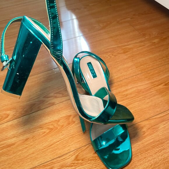 Turquoise Party Heels - Picture 2 of 3